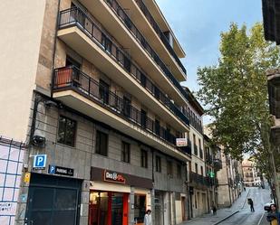 Vista exterior de Pis de lloguer en Salamanca Capital amb Calefacció, Forn i Rentadora