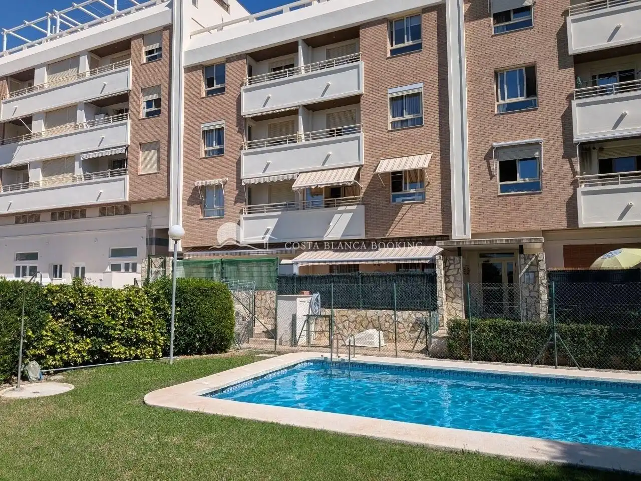 Apartament amb piscina en venda a Pueblo - Urbanizaciones, imagen 7