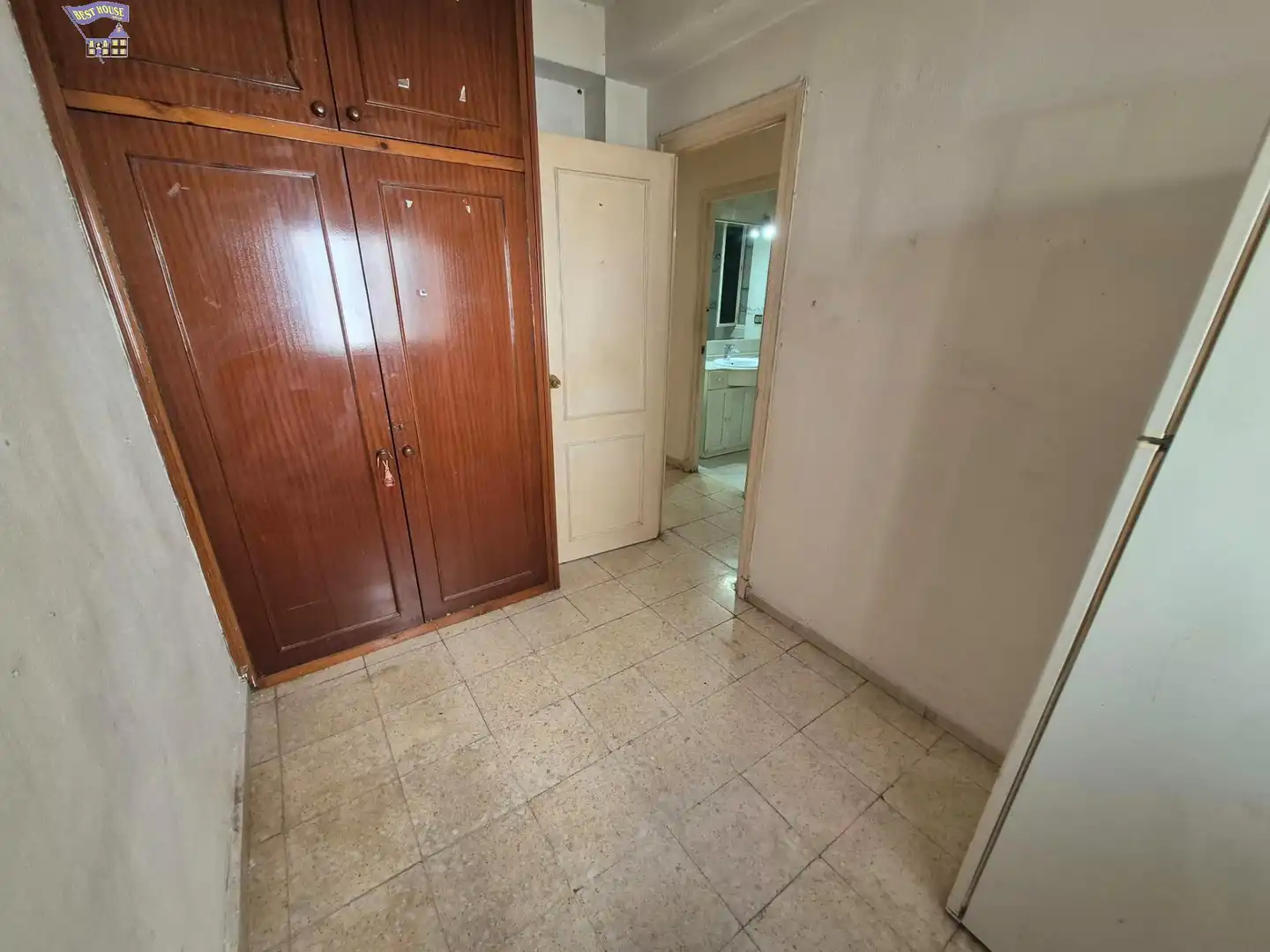 Habitación de Piso en venta en Arcos de la Frontera con Amueblado y Balcón