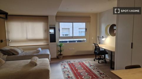 Photo 5 of Study to share