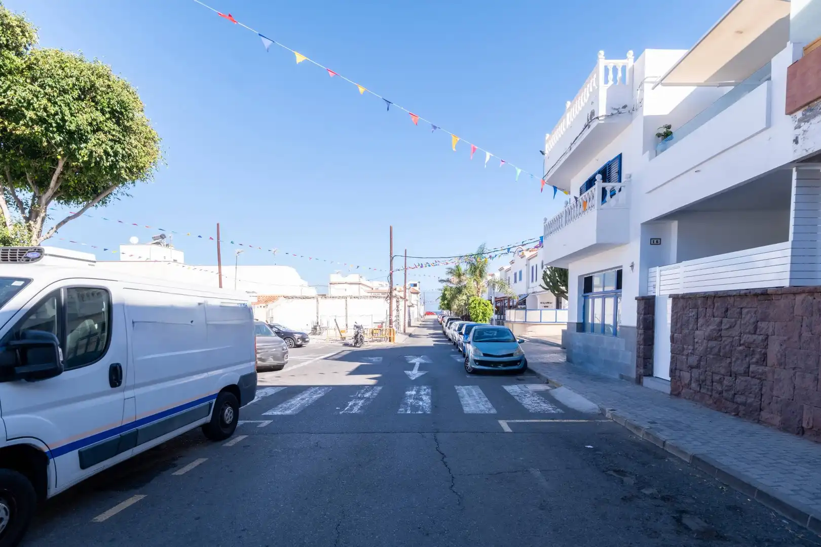 Vista exterior de Casa o xalet en venda en Agaete amb Terrassa, Moblat i Balcó