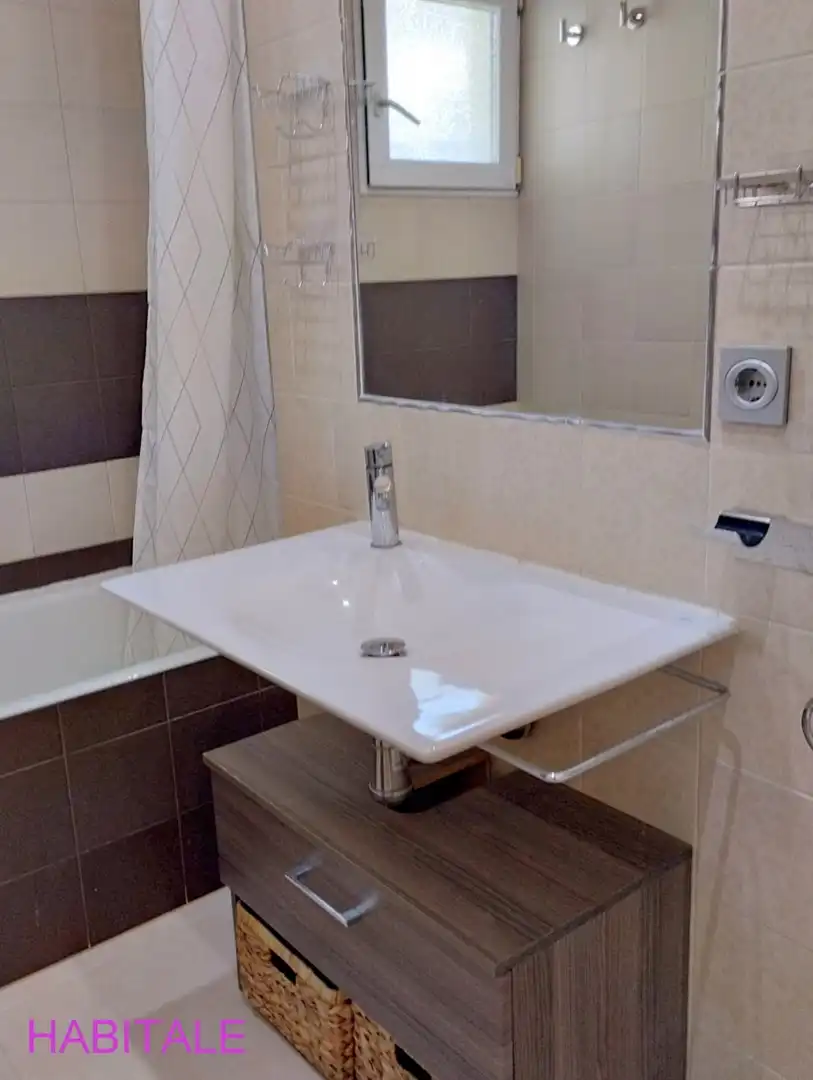 Baño de Piso en venta en Zaragoza con Amueblado