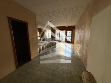 Business premises to rent in De Manresa