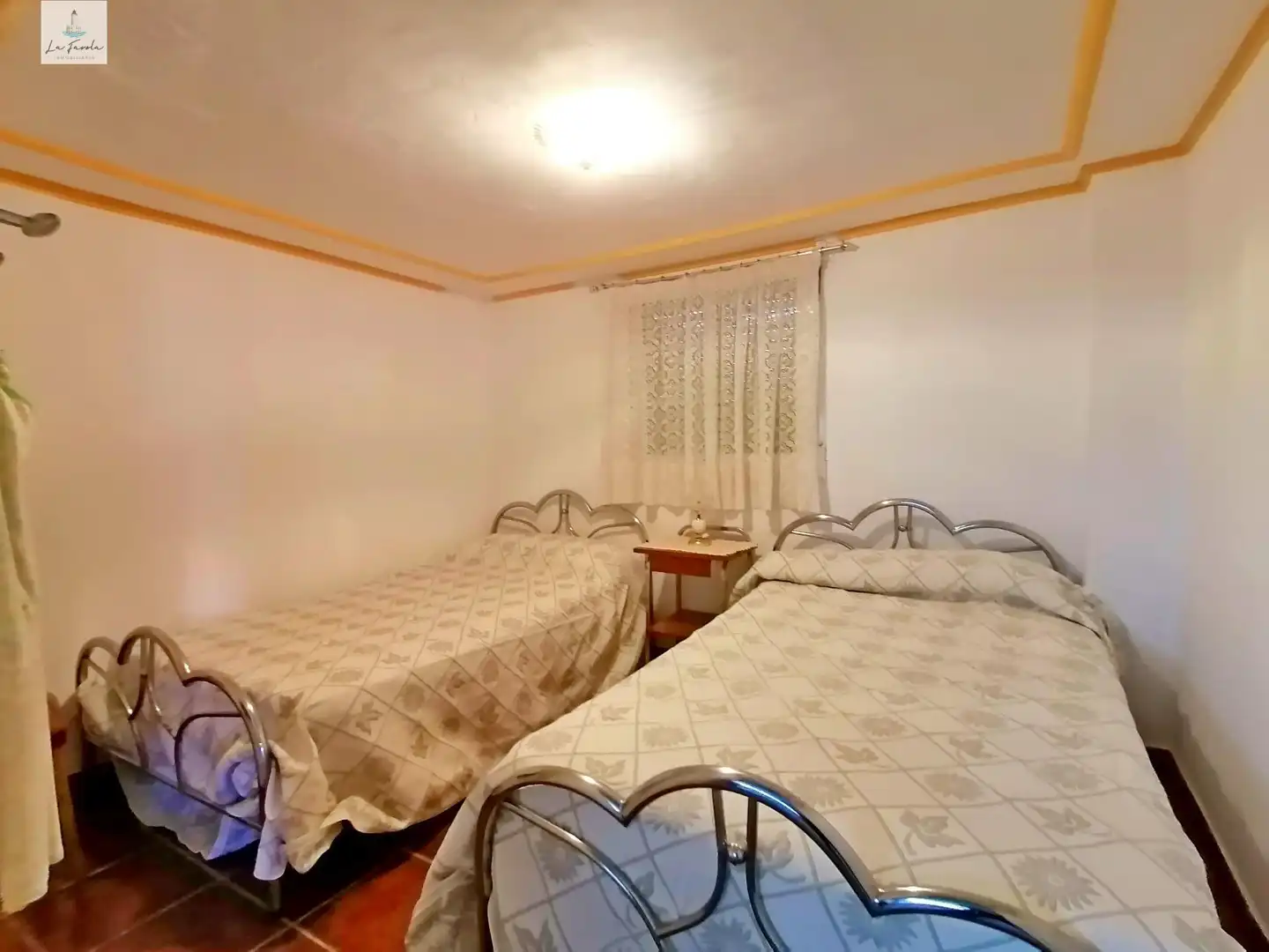 Dormitori de Casa o xalet en venda en Loja amb Jardí privat, Terrassa i Traster