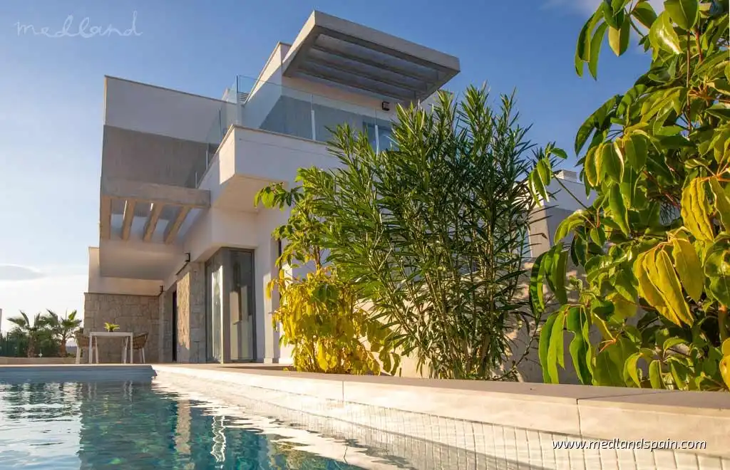 Chalet con piscina en venta en Golf Bahía, imagen 11