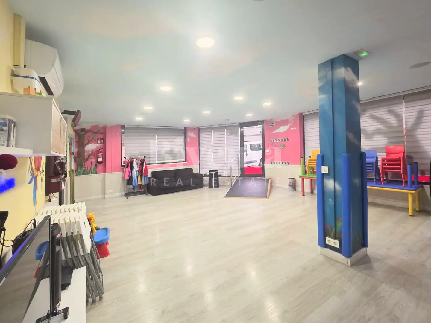 Business premises for sale in Eixample, imagen 11