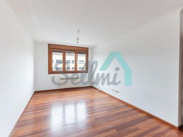Piso con ascensor en venta en De Manolo Quirós