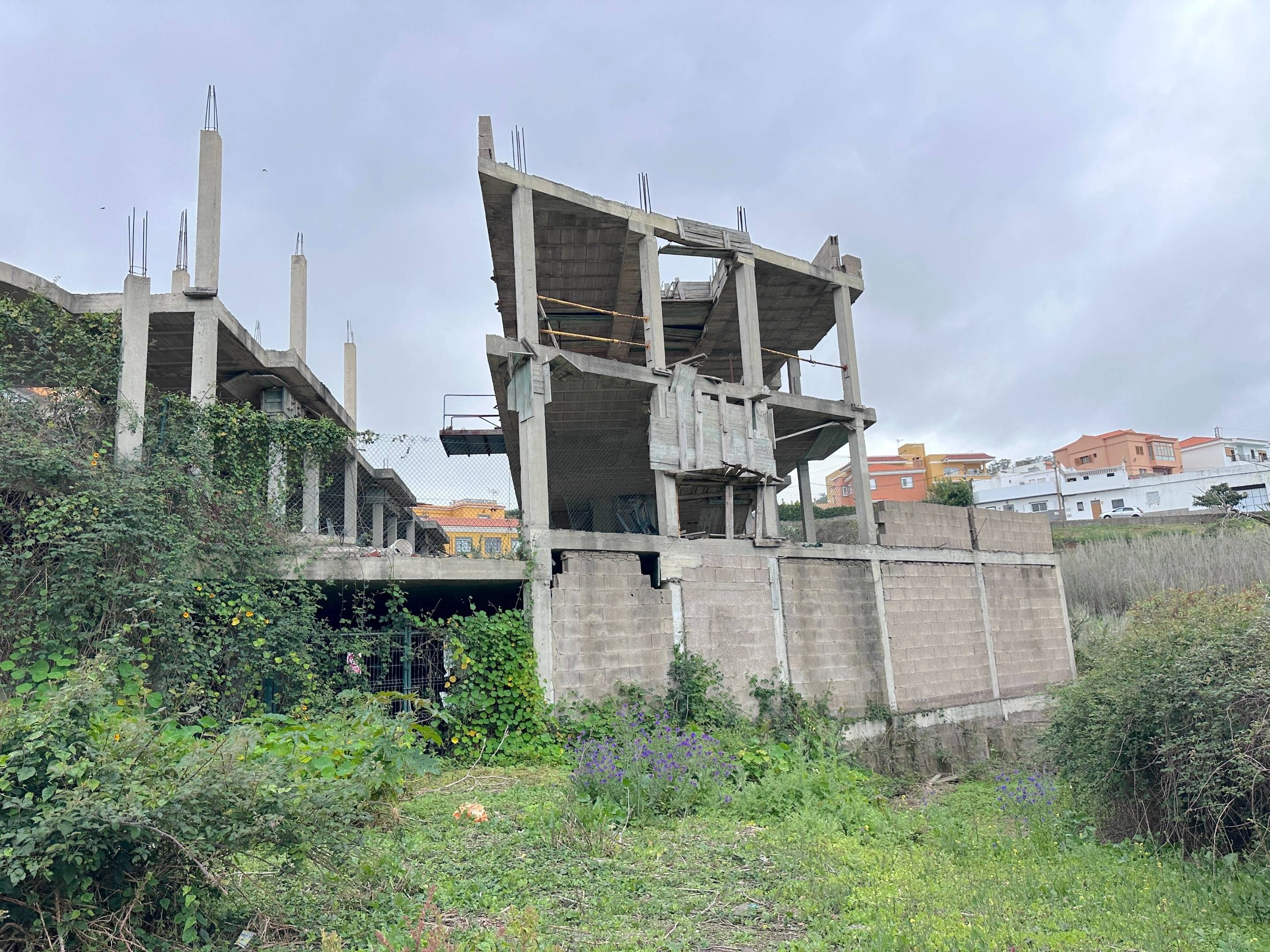 Vista exterior de Edifici en venda en Firgas