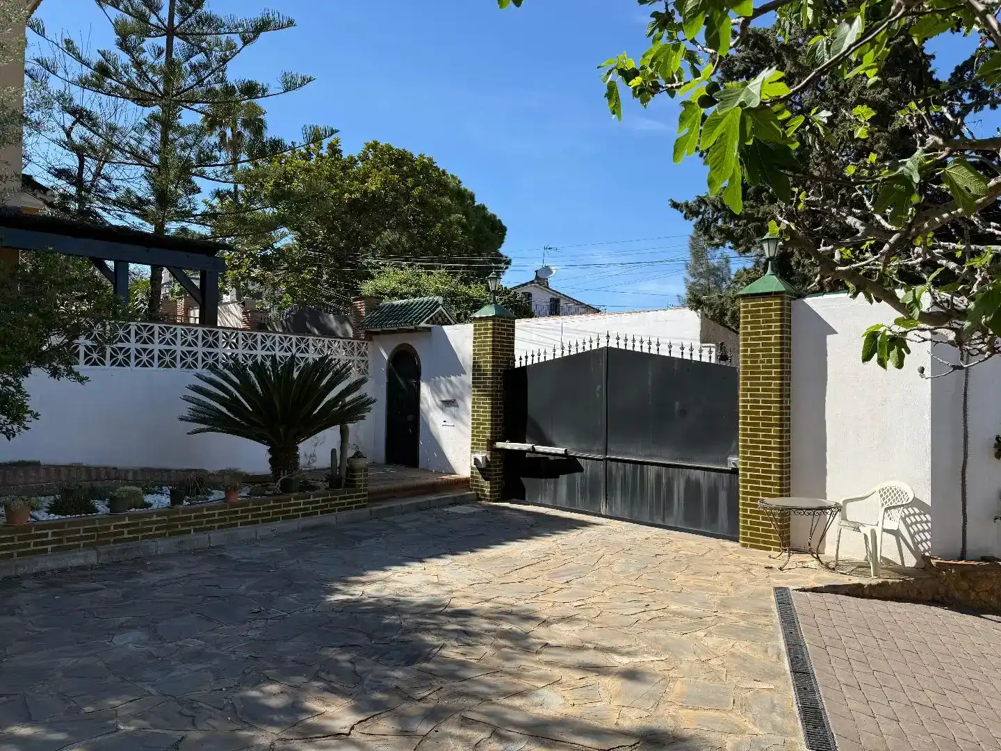 Vista exterior de Piso en venta en Churriana