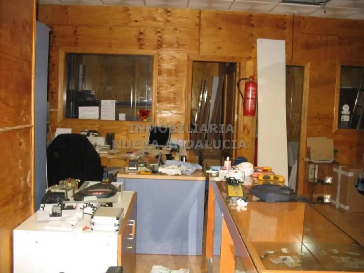 Local comercial de lloguer a Nueva Andalucía