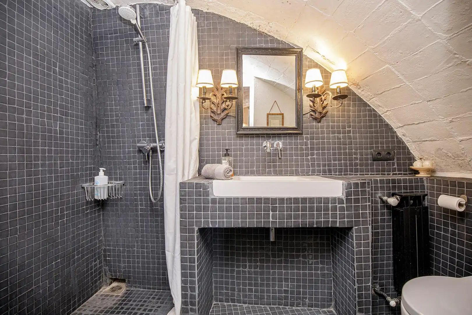 Baño de Finca rústica de alquiler en Pals