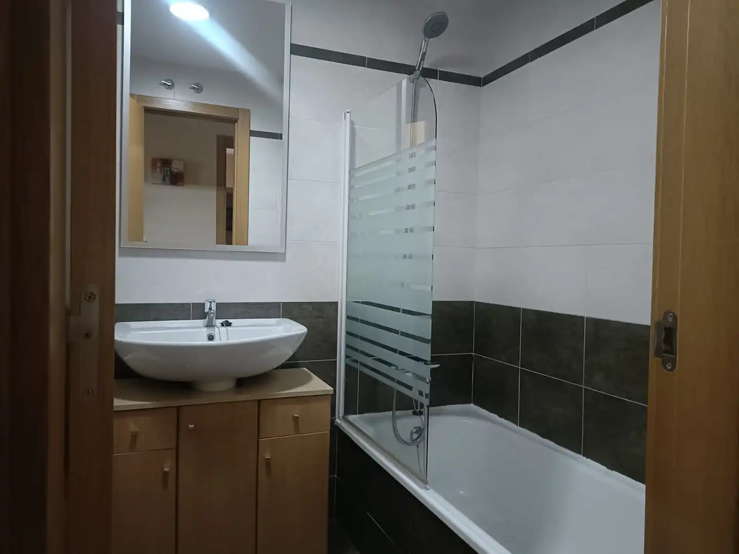 Baño de Piso de alquiler en Ciudad Real con Amueblado