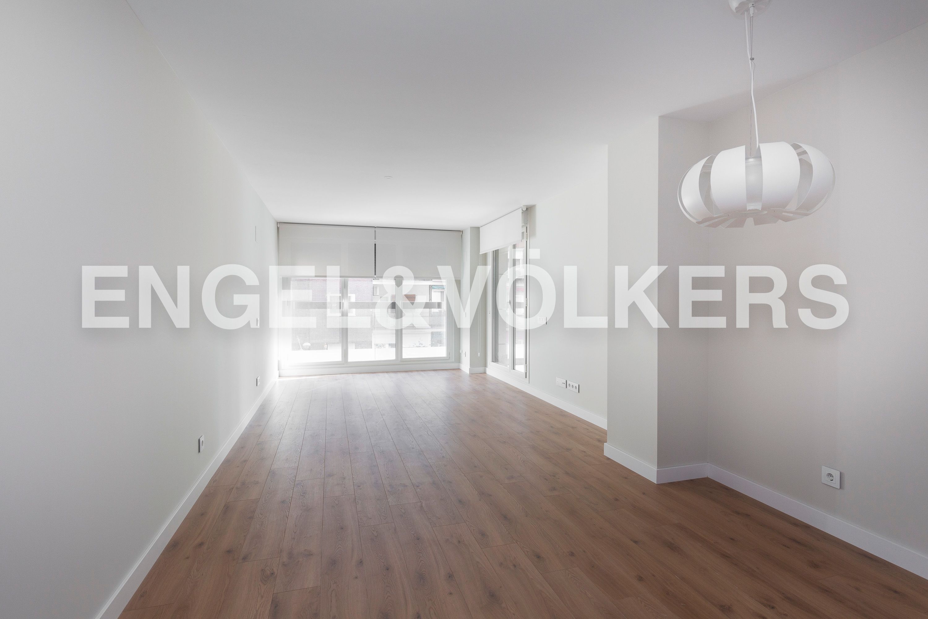 Living room of Flat for rent in  Madrid Capital  with Air Conditioner, Heating and Terrace