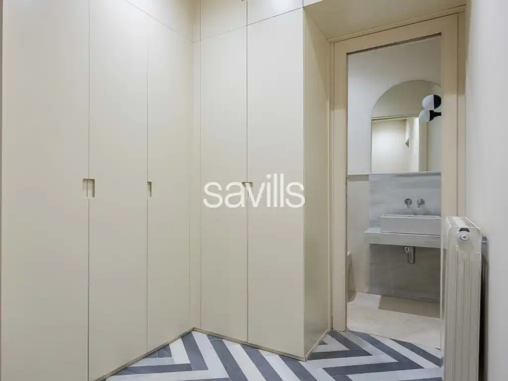 Bedroom of Apartments for sale in Sevilla