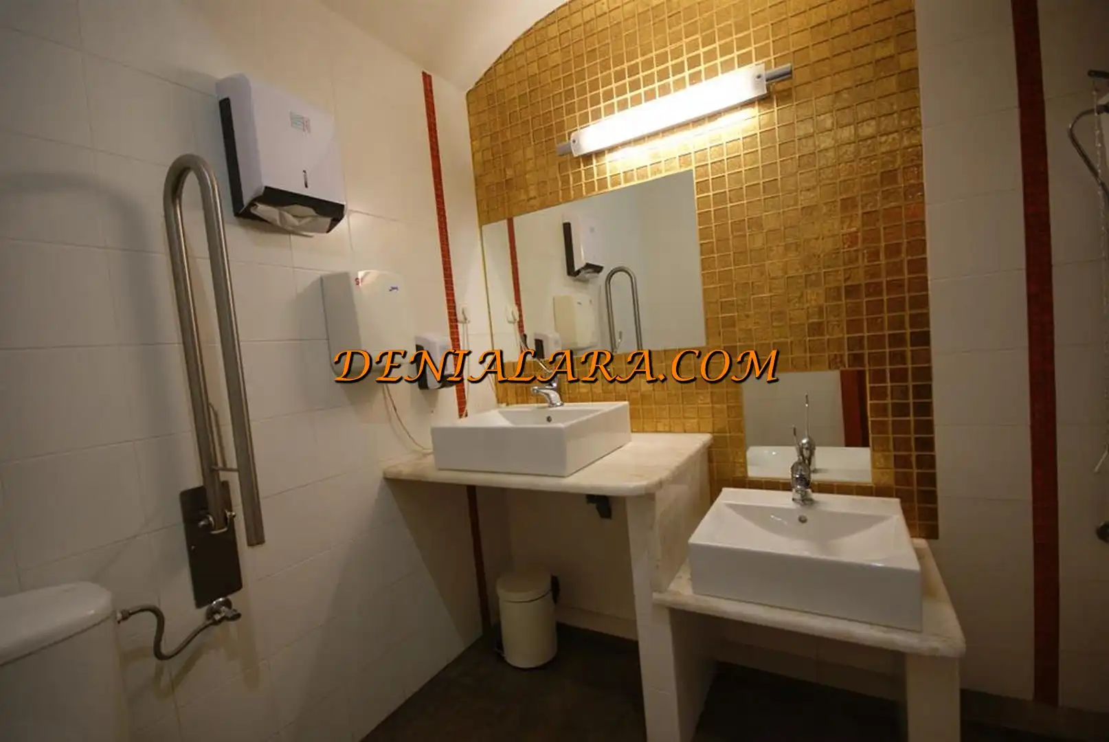 Badezimmer von Gebäude zum Verkauf in Dénia