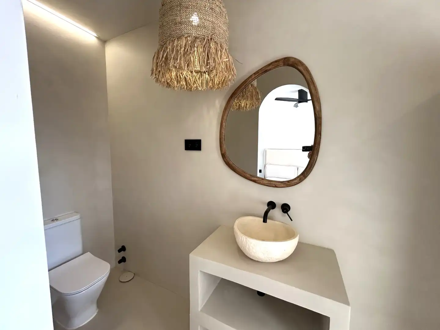 Badezimmer von Haus oder Chalet zum Verkauf in Torremolinos mit Klimaanlage, Heizung und Privatgarten