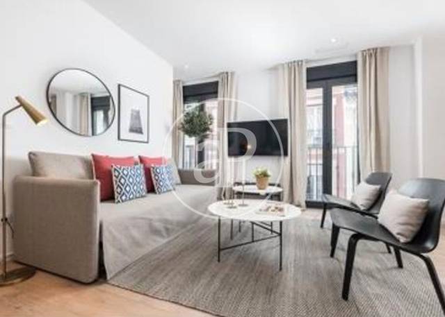 Piso en Venta en C. de la Cruz en Cortes - Huertas