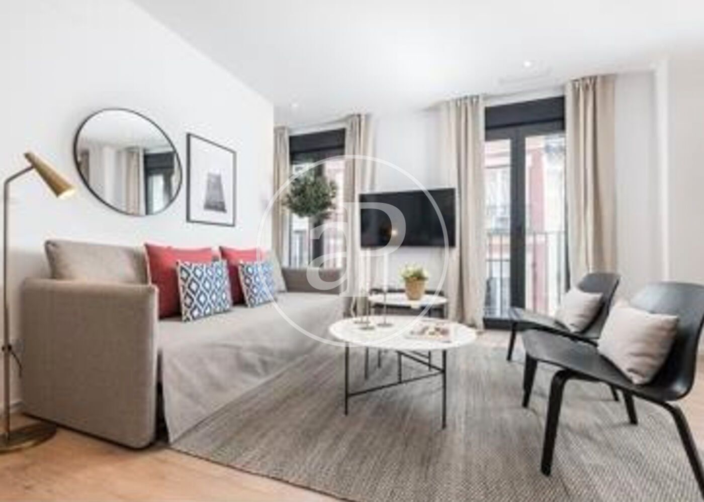 Vista exterior de Pis en venda en  Madrid Capital amb Aire condicionat, Calefacció i Moblat