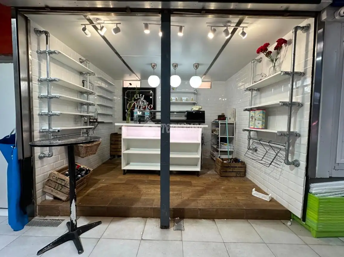 Local en venta en Madrid