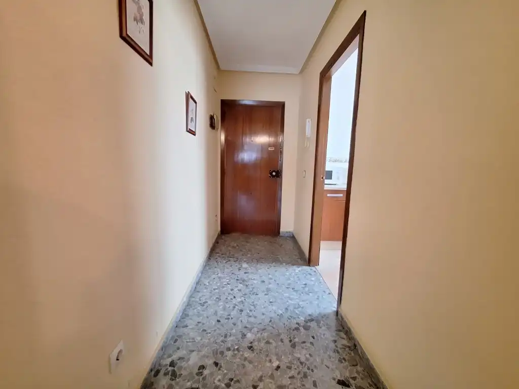 Flat for sale in Calle Canonigo, Arenal - La Pólvora