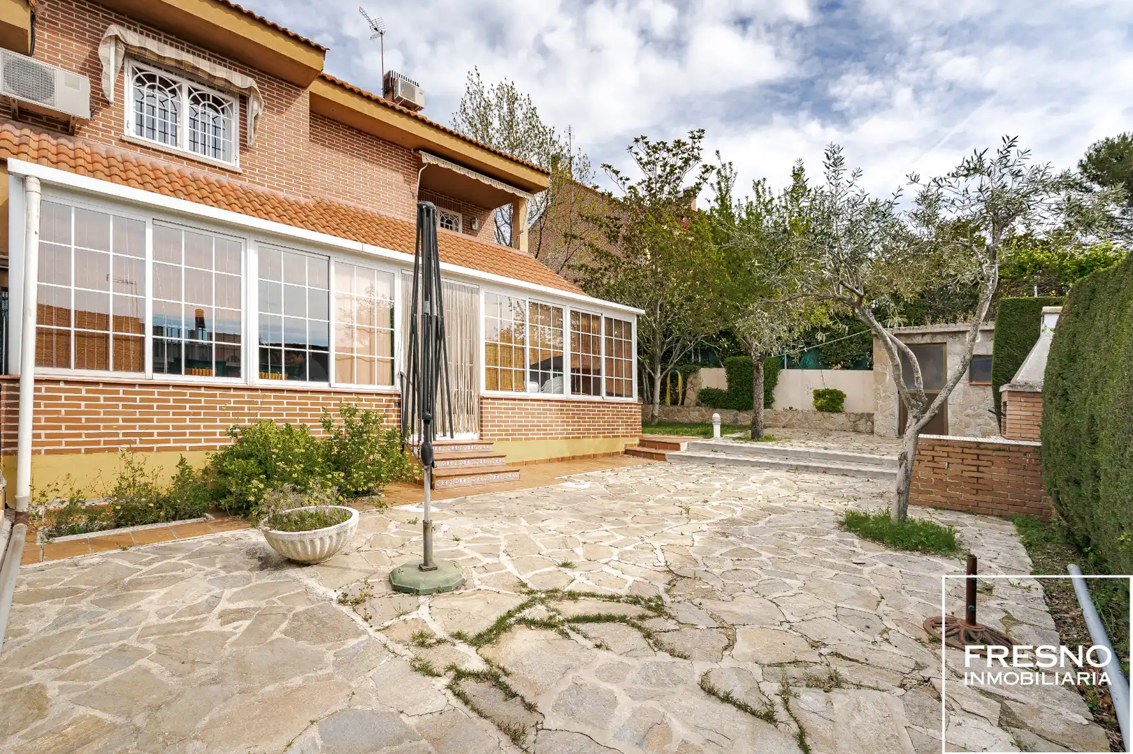 Garden of Detached homes for sale in Cobeña  with Air Conditioner, Heating and Private garden