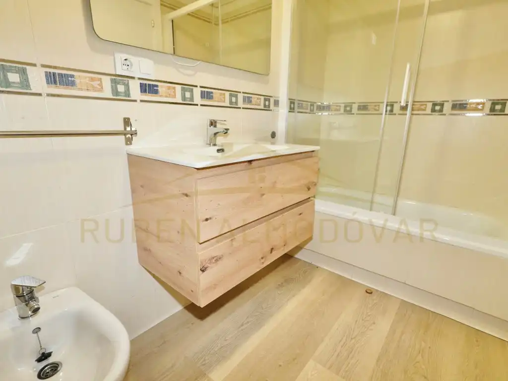 Bany de Pis en venda en Orihuela