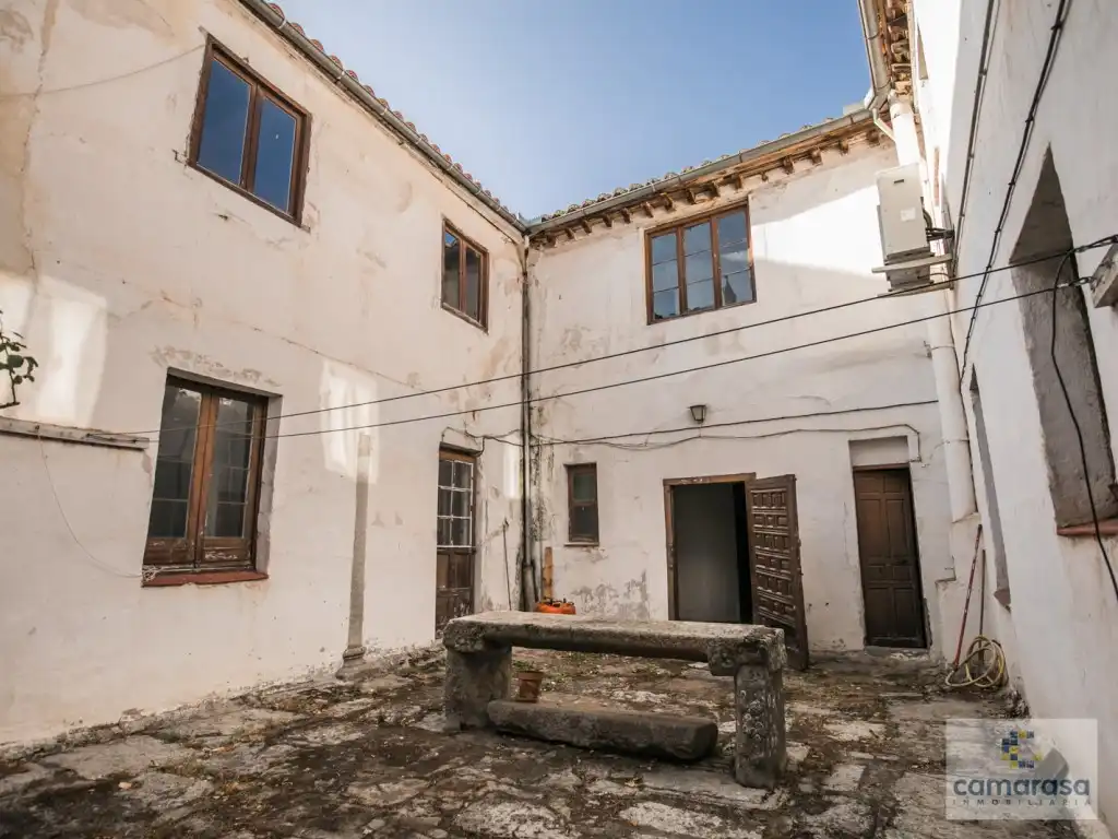 Vista exterior de Casa o xalet en venda en Ávila