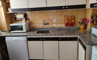 Kitchen of Flat for sale in Alcoy / Alcoi  with Terrace, Storage room and Furnished