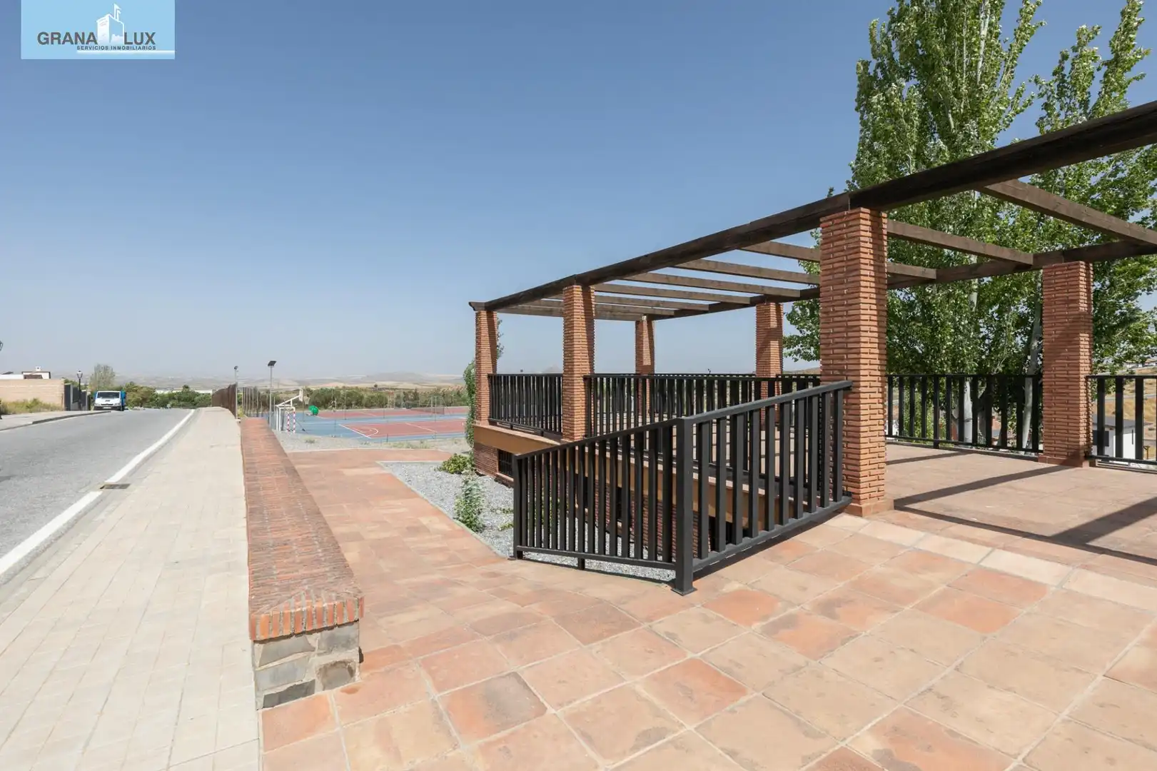 Terrassa de Casa o xalet en venda en Dílar amb Aire condicionat, Calefacció i Jardí privat
