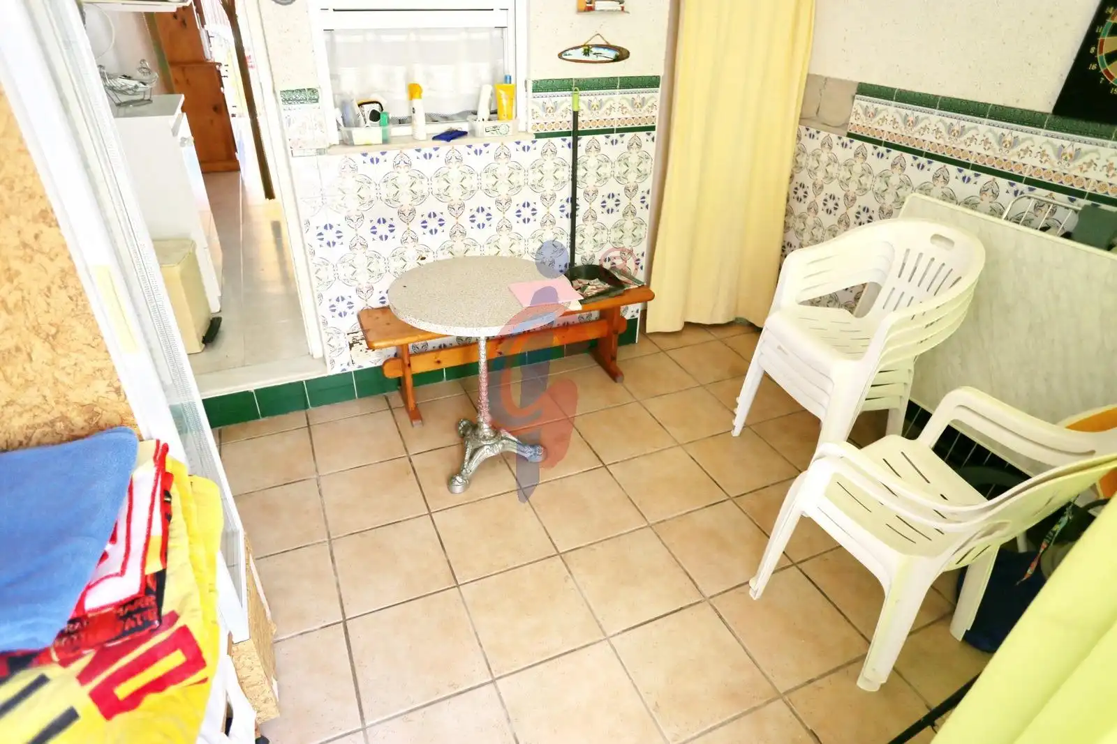 Cocina de Casa adosada en venta en Guardamar del Segura con Jardín privado, Terraza y Amueblado