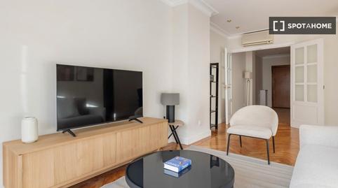 Foto 2 de Apartamento para compartir en Vallehermoso,  Madrid Capital