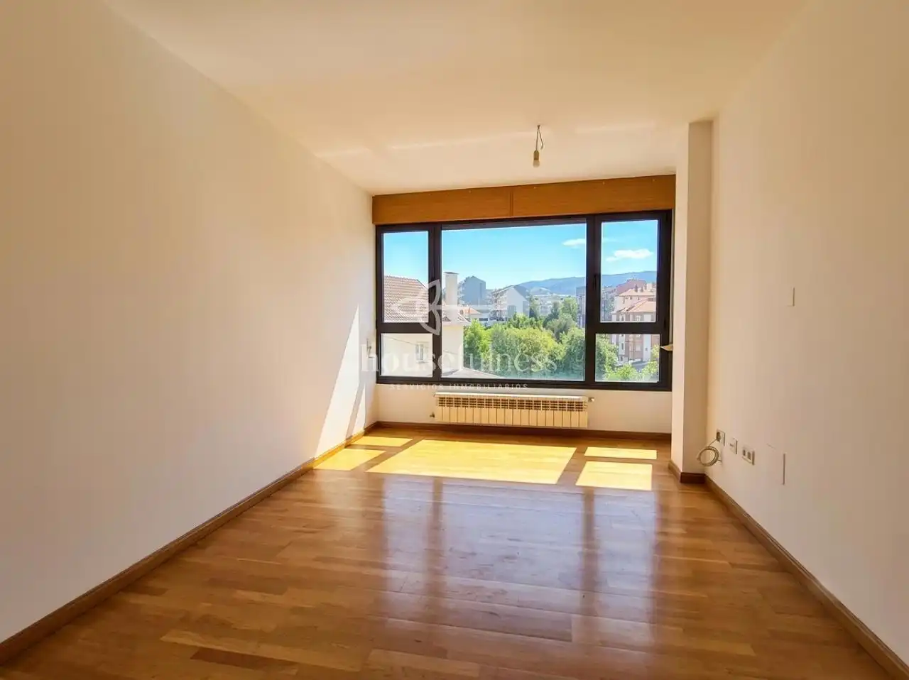 Piso con ascensor en venta en Fene