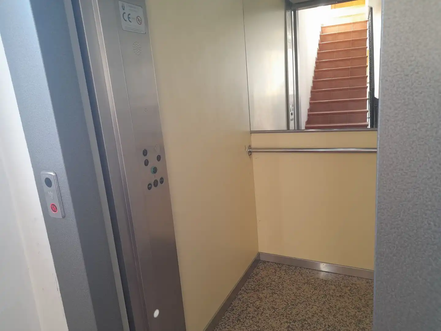 Flat with terrace to rent in Ctra. Circunvalación - La Magdalena, imagen 8