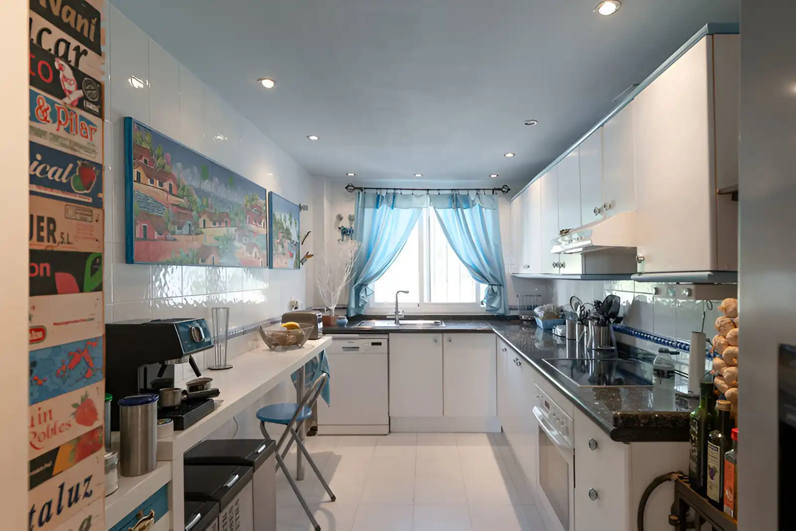 Kitchen of Detached homes for sale in Casares  with Air Conditioner, Heating and Terrace
