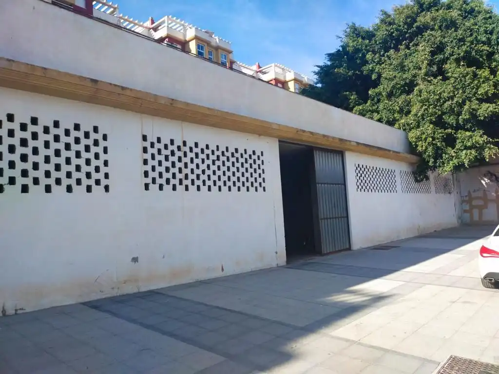 Exterior view of Commercial properties for rent in Torremolinos