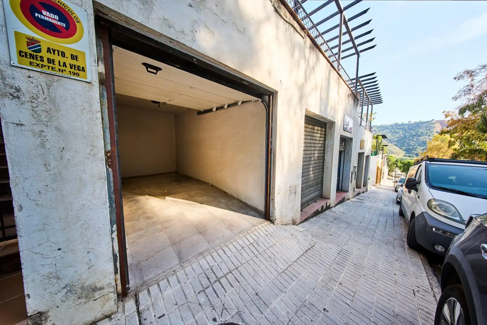 Parking of Houses for sale in Cenes de la Vega  with Heating