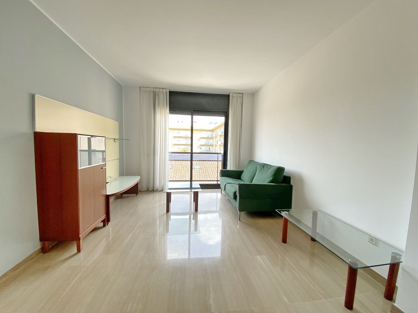 Living room of Apartment to rent in Sant Cugat del Vallès  with Air Conditioner, Heating and Parquet flooring
