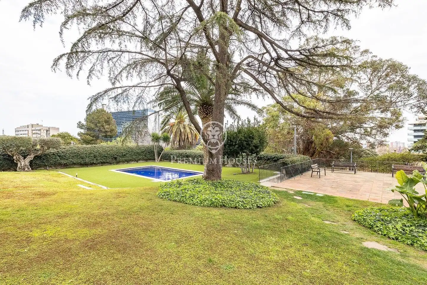 Garden of Flat for sale in Esplugues de Llobregat  with Air Conditioner, Heating and Private garden