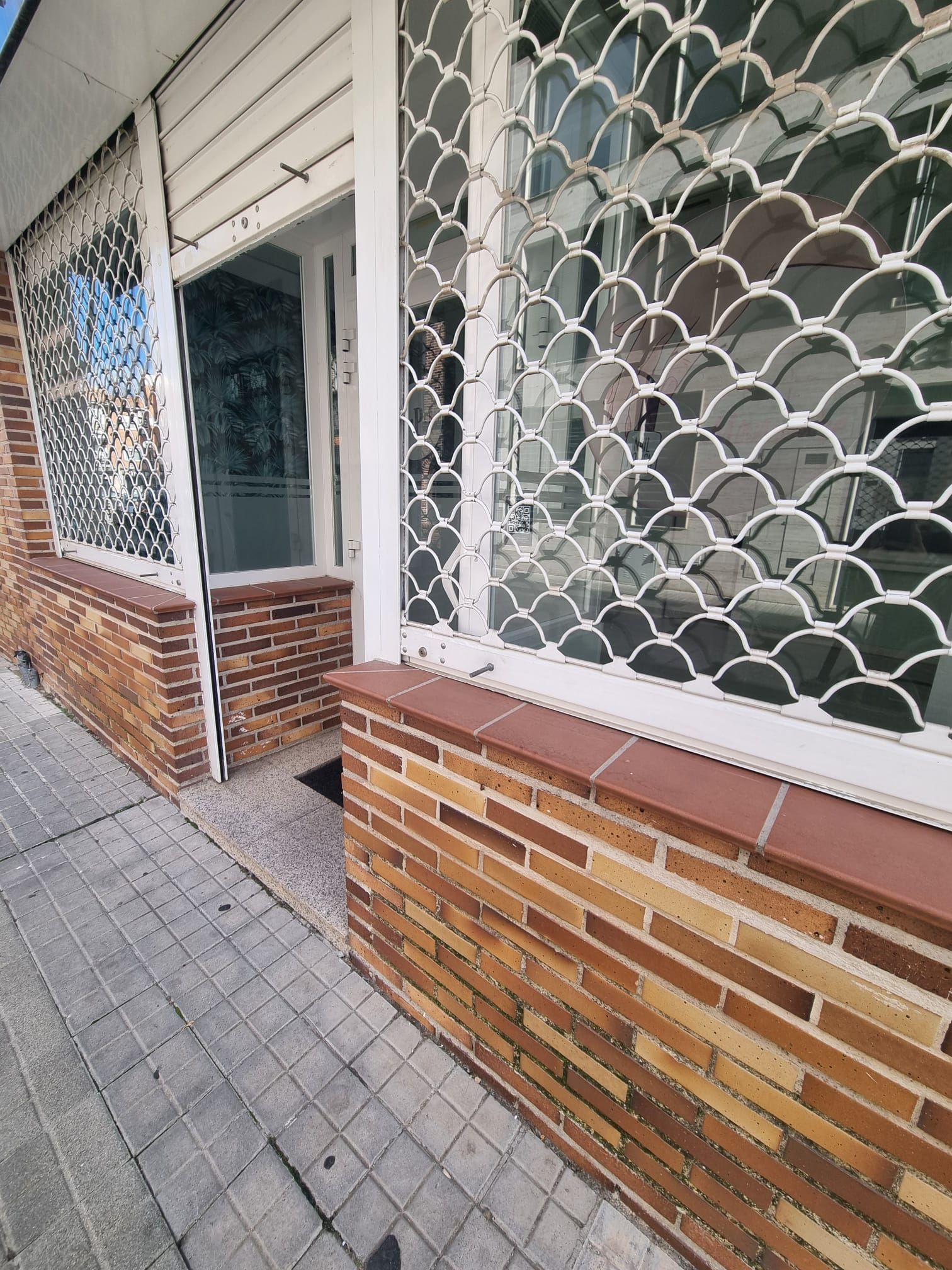 Terrassa de Local en venda en Villanueva de la Cañada amb Aire condicionat