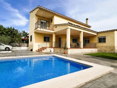 Exterior view of House or chalet for sale in Castellón de la Plana / Castelló de la Plana  with Terrace, Swimming Pool and Balcony