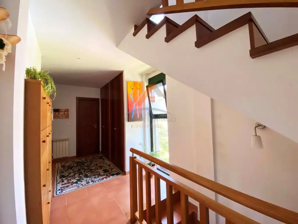 Casa o chalet en venta en Teo con Jardín privado, Terraza y Piscina