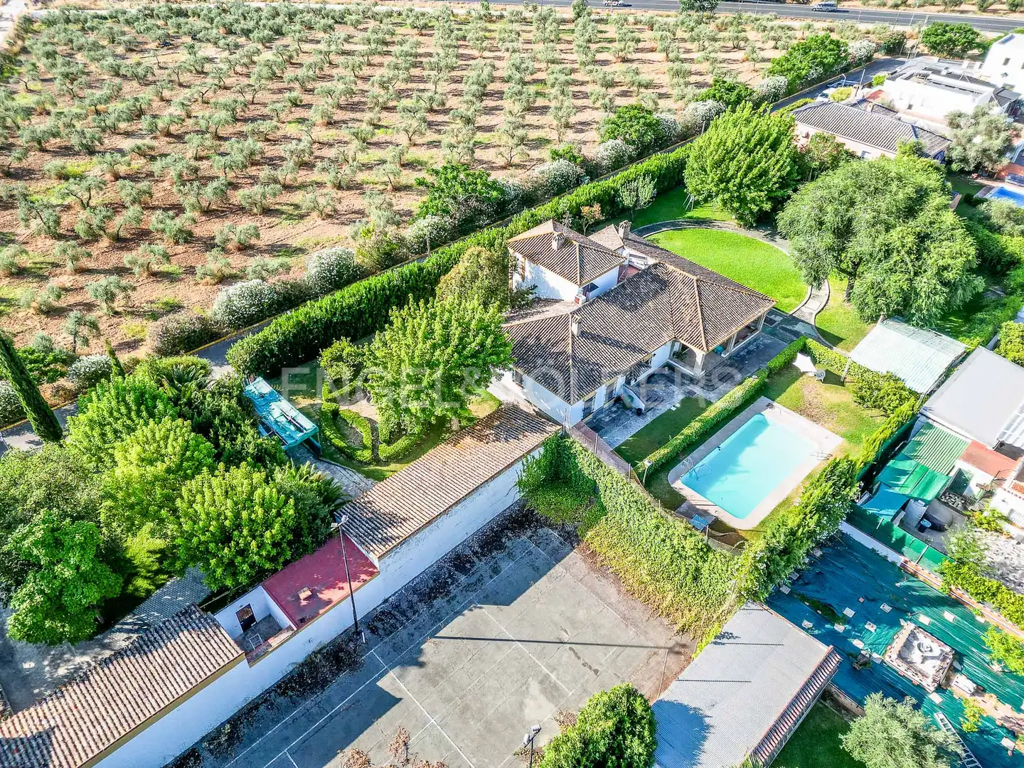 Haus mit Pool zum Verkauf in Valencina de la Concepción, imagen 5