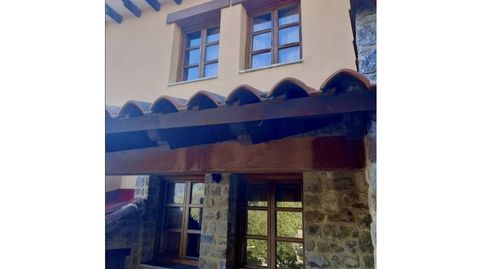 Foto 2 de Casa o chalet en venta en Calle Parque Agueras, Quirós, Asturias