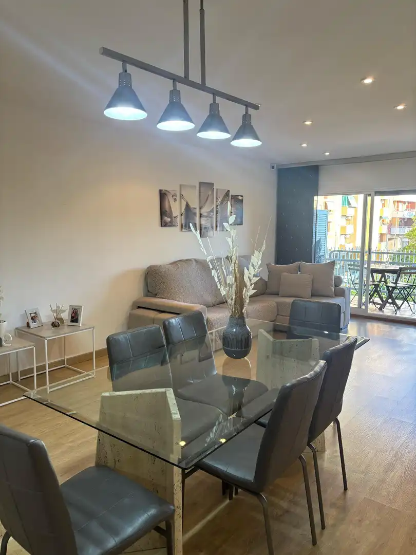 Sala de estar de Apartamento en venta en Gavà con Aire acondicionado, Calefacción y Balcón