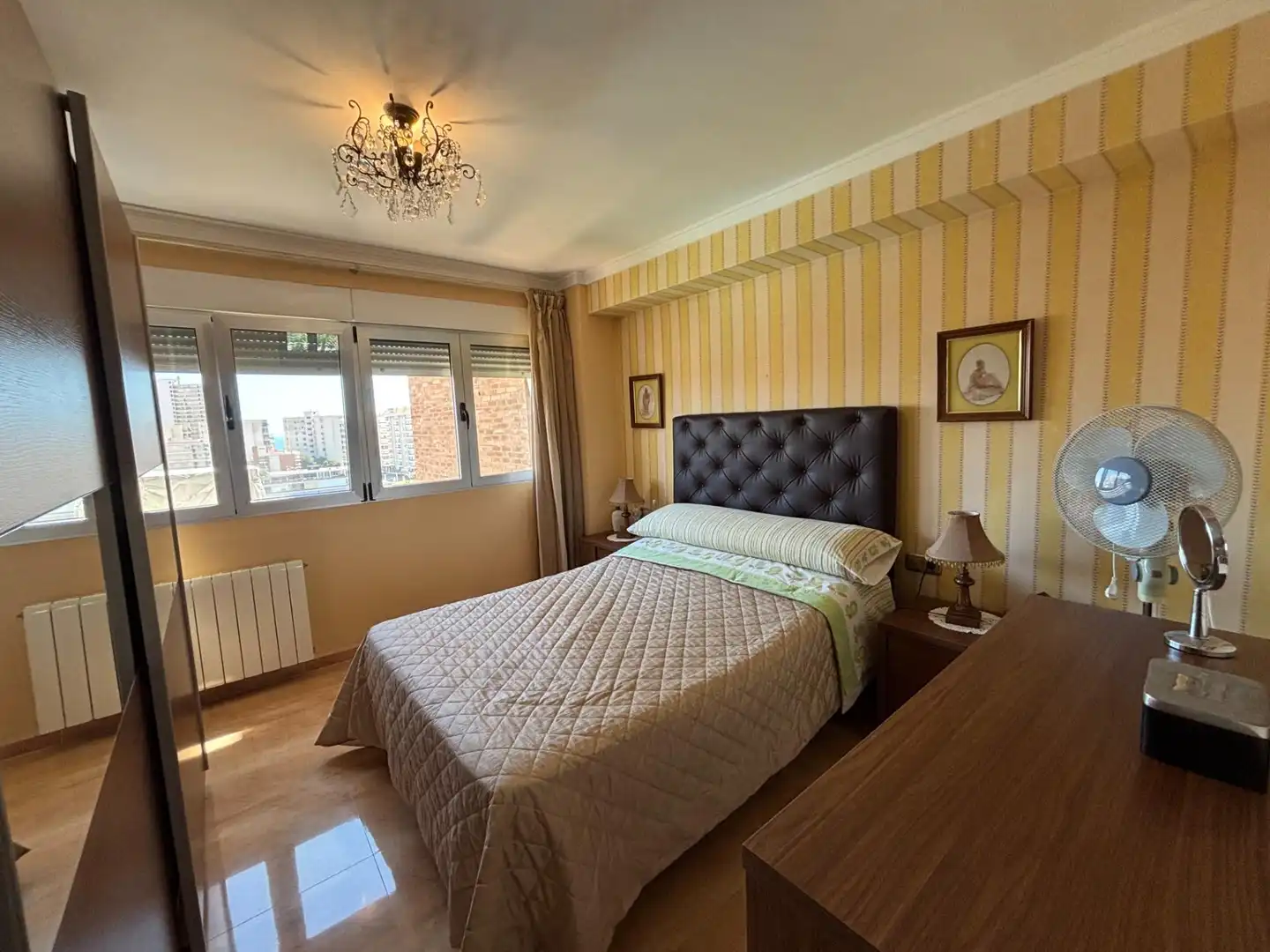 Schlafzimmer von Wohnung zum Verkauf in Alicante / Alacant mit Klimaanlage, Heizung und Gemeinschaftspool