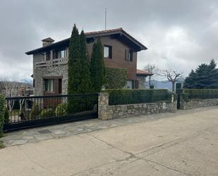 Vista exterior de Casa o xalet en venda en Molló amb Terrassa i Balcó