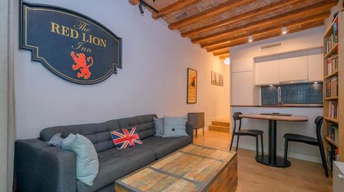 Foto 4 de Piso en venta en Carrer Portal Nou, Porta, Barcelona Capital