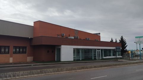 Edificio en venta Almendralejo. 1450 mt, imatge 3