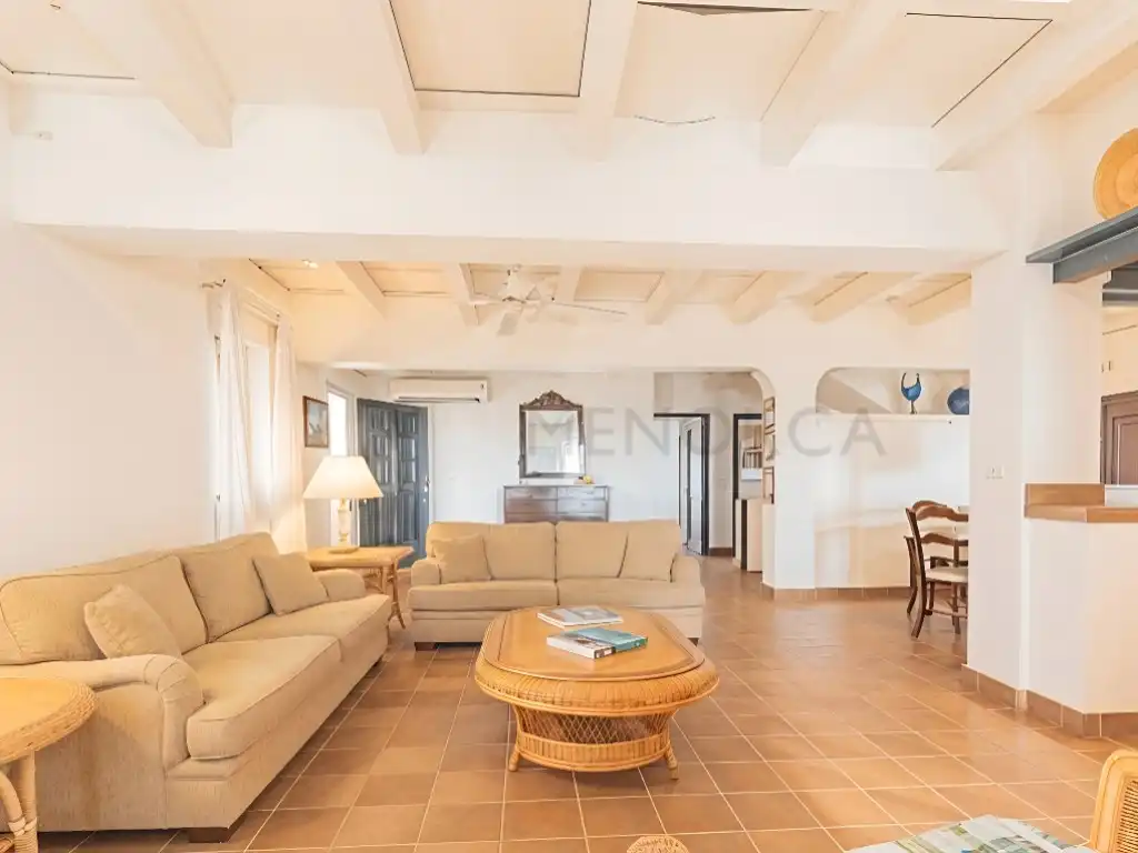 Sala d'estar de Casa o xalet en venda en Maó - Mahón amb Piscina comunitària