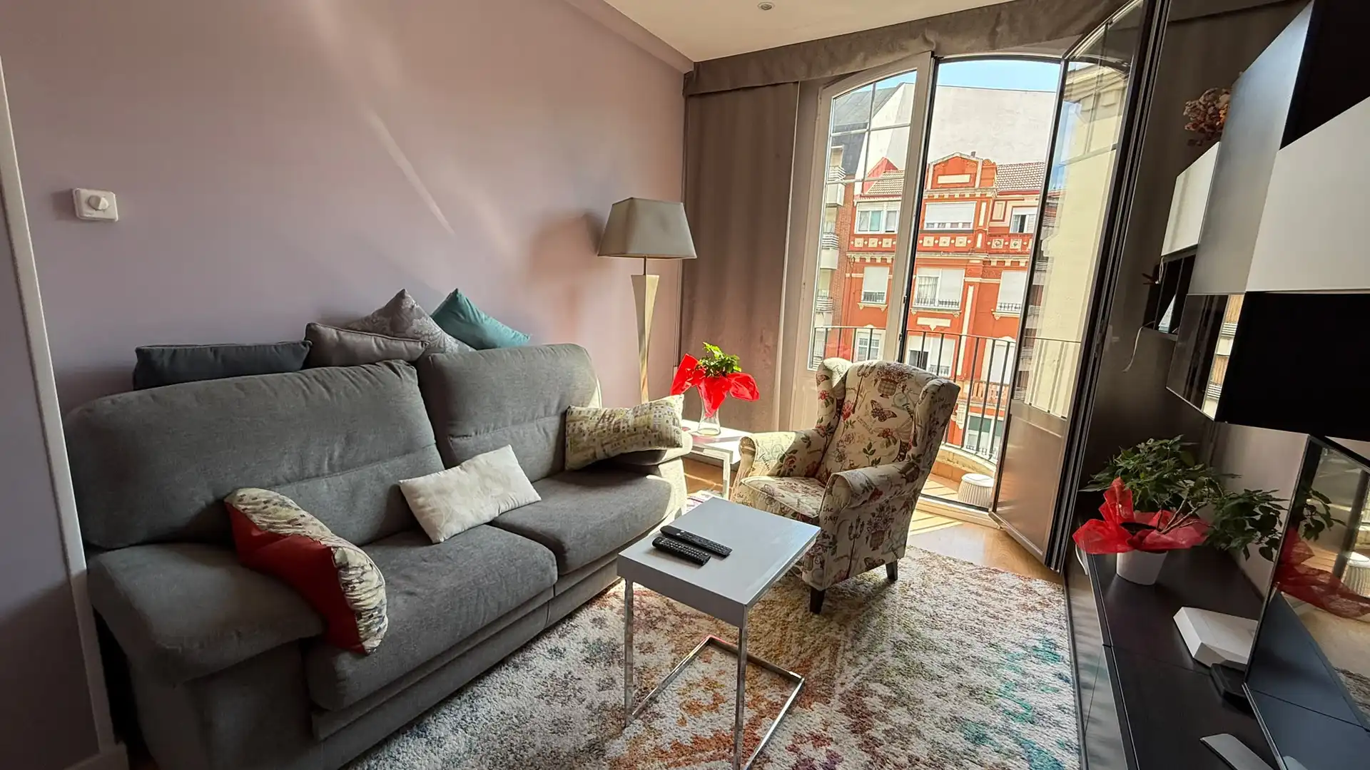 Sala de estar de Piso en venta en Bilbao  con Calefacción y Balcón